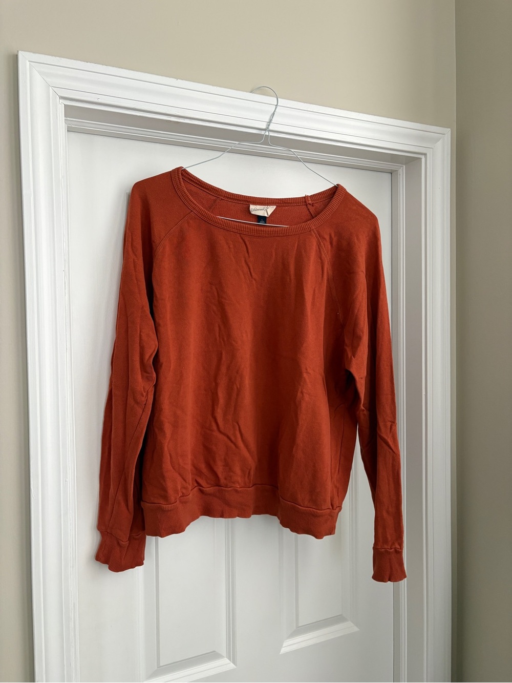 Universal Thread Crewneck Pullover Sweatshirt Burnt Orange Women’s Large Fall - Picture 1 of 4